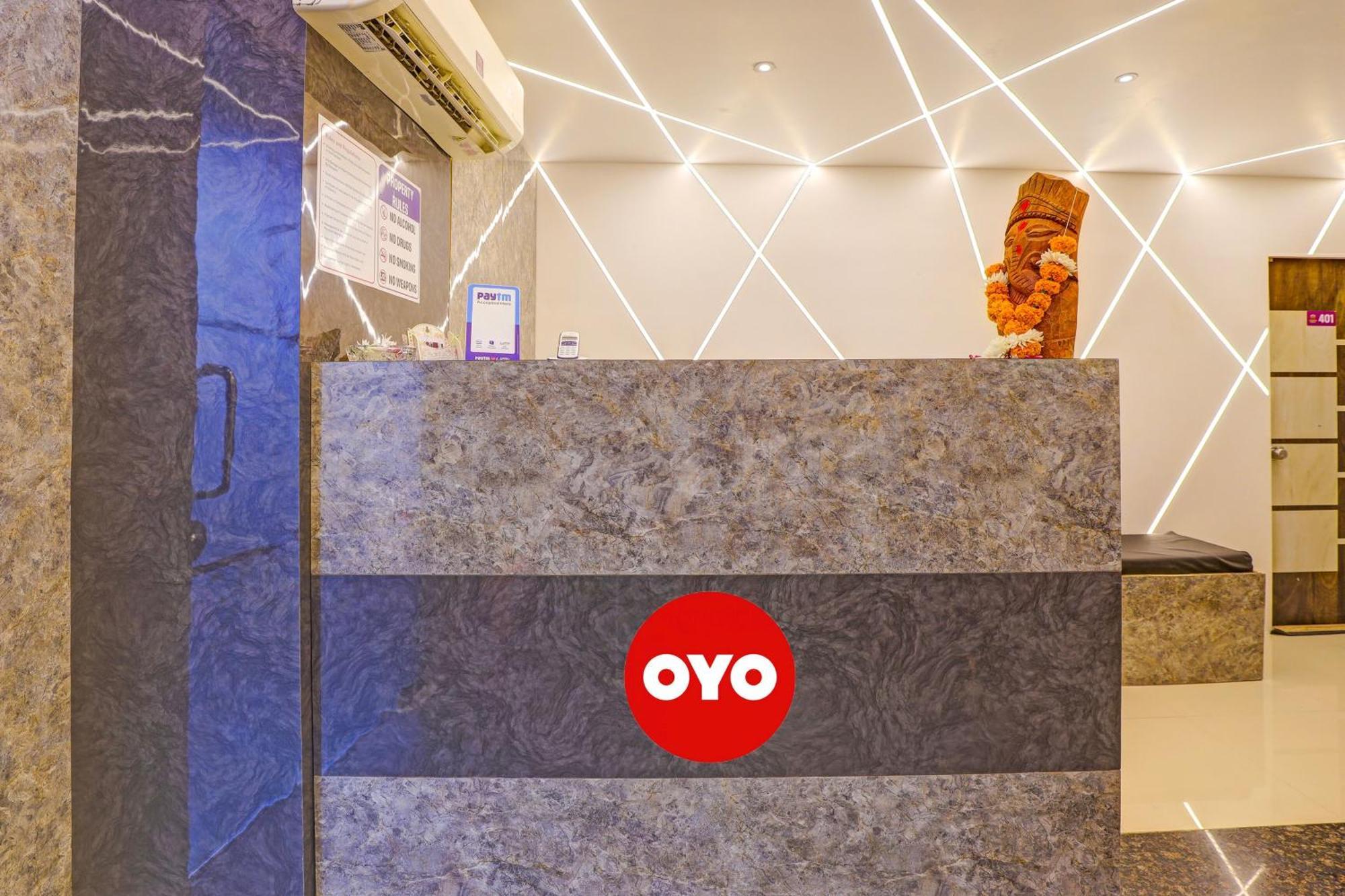 Hotel O Lotus Hotel Surat Exterior photo